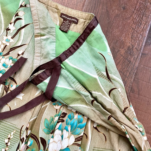 COCO AND CHASE pleated skirt, size M - Picture 5 of 9